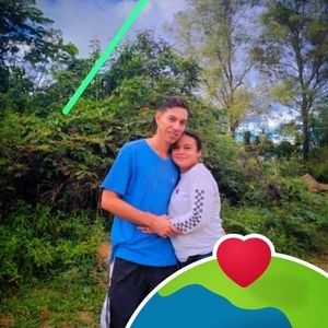 Meet your Posher, Dennis